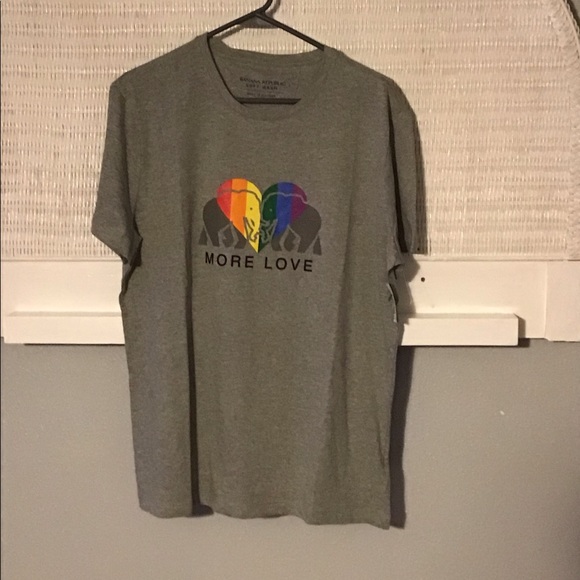 Banana Republic More Love Pride T-Shirt (NWOT) - Picture 2 of 6